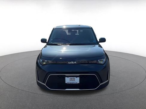 Used 2025 Kia Soul LX w/ LX Technology Package FWD image 4
