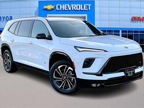 Used 2025 Buick Enclave Sport Touring image 1