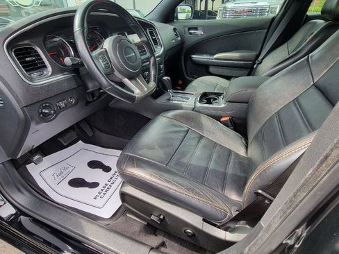 Used 2014 Dodge Charger R/T RWD image 11