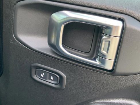 New 2026 Jeep Gladiator Sport image 37