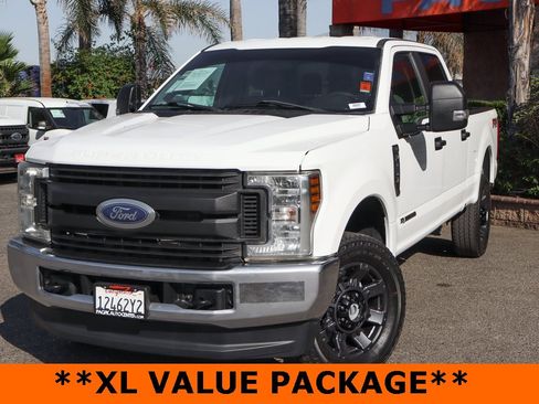 Used 2019 Ford F250 XL w/ Power Equipment Group image 4