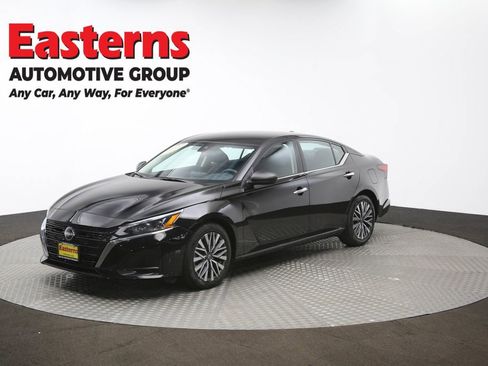 Used 2024 Nissan Altima 2.5 SV image 56