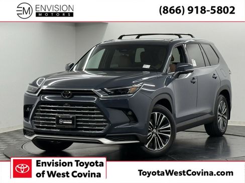 New 2026 Toyota Grand Highlander AWD Hybrid image 1