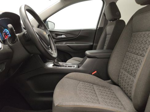 Used 2023 Chevrolet Equinox LT FWD image 17