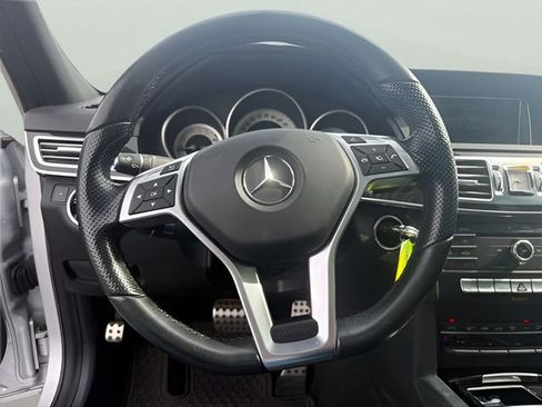 Used 2016 Mercedes-Benz E 350 4MATIC Sedan image 17