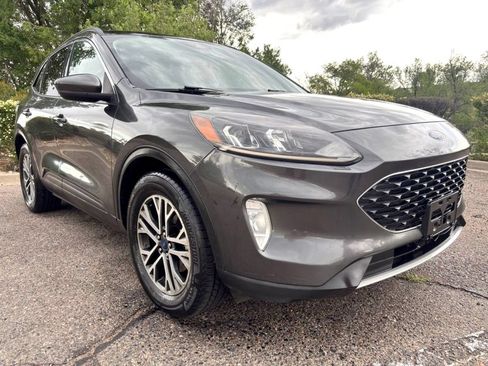 Used 2020 Ford Escape SEL AWD/4WD image 2