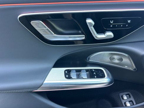New 2026 Mercedes-Benz E 53 AMG e 4MATIC Sedan image 13