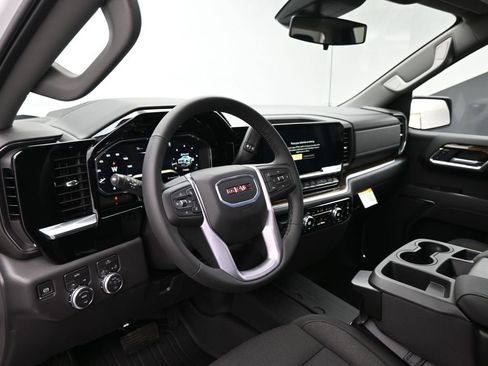 New 2026 GMC Sierra 1500 Elevation image 11