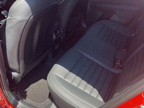 Used 2022 Kia Forte GT-Line w/ GT-Line Premium Package FWD image 9