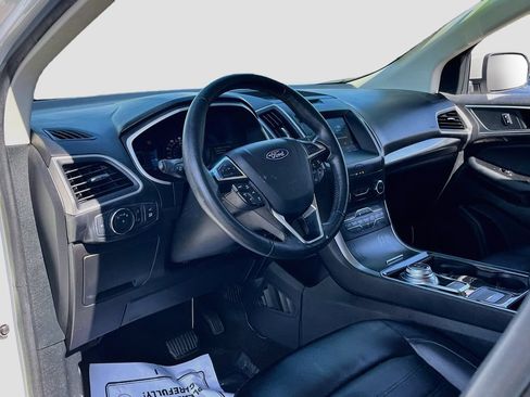 Used 2020 Ford Edge SEL w/ Convenience Package FWD image 9