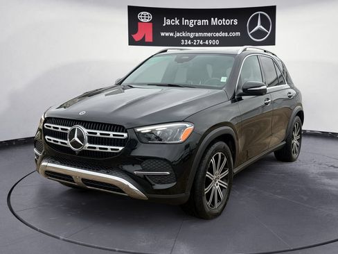 Used 2025 Mercedes-Benz GLE 350 4MATIC image 1