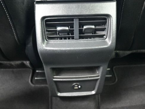 Used 2022 Ford Edge SEL image 26