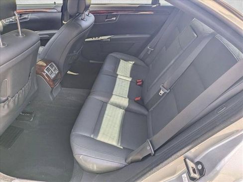 Used 2012 Mercedes-Benz S 550 4MATIC image 18