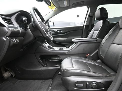 Used 2020 GMC Acadia SLT image 17