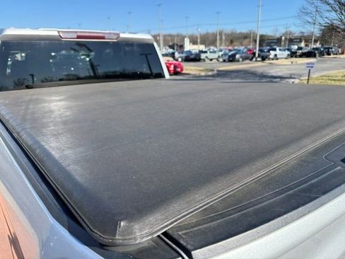 Used 2020 Chevrolet Silverado 1500 LT image 6