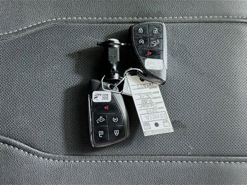 Used 2024 Chevrolet Silverado 3500 LTZ image 36