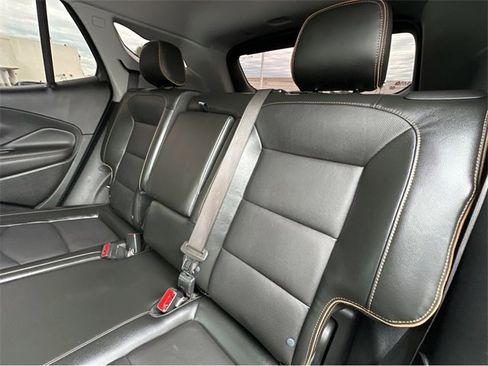 Certified 2022 GMC Terrain AT4 w/ Tech Package image 9