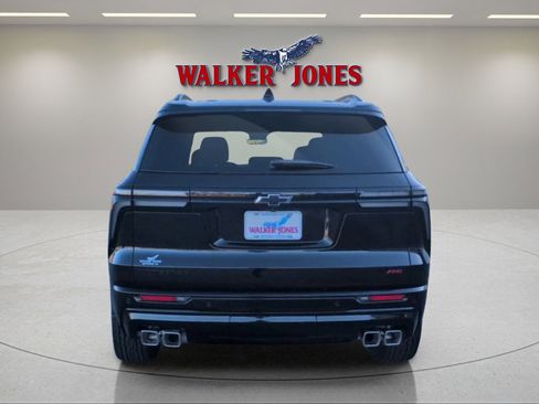 New 2026 Chevrolet Traverse RS image 4