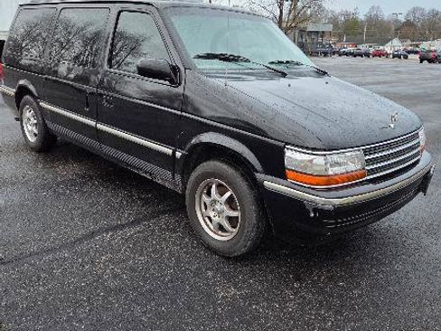 Used 1993 Plymouth Grand Voyager LE image 2