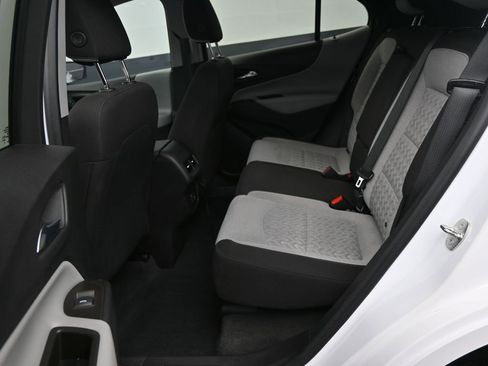 Used 2024 Chevrolet Equinox LS FWD image 14