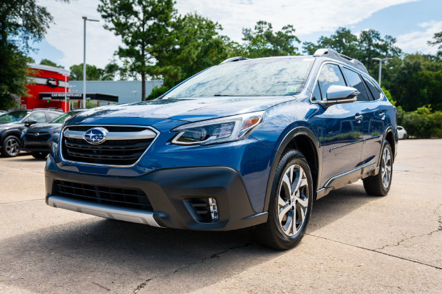 Used 2021 Subaru Outback Touring AWD/4WD image 11