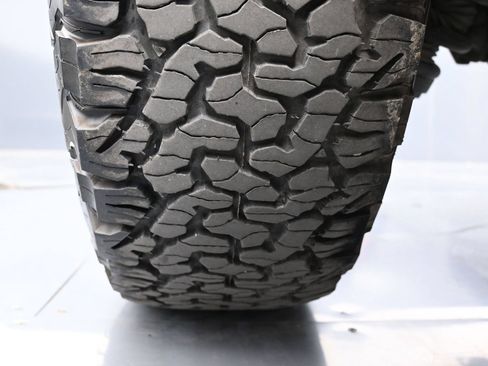 Used 2024 Ford Bronco Raptor w/ Interior Carbon Fiber Pack 6 AWD/4WD image 19