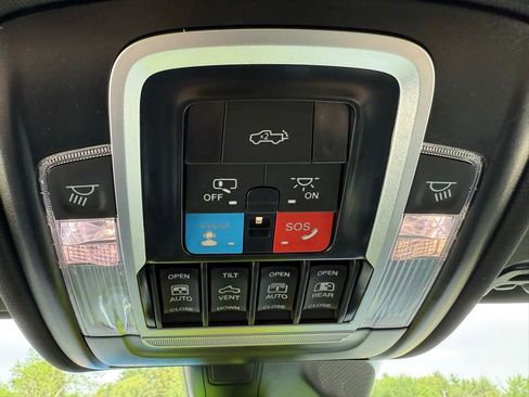 New 2026 RAM 1500 Big Horn AWD/4WD image 19