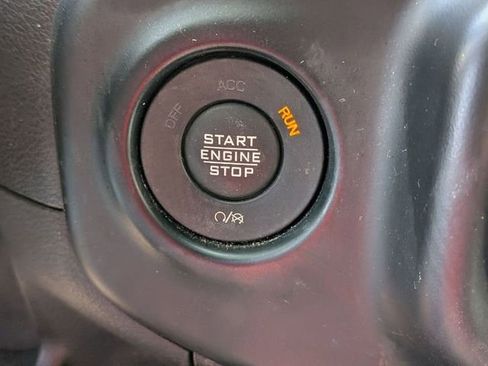Used 2021 Jeep Wrangler Unlimited Sport AWD/4WD image 19