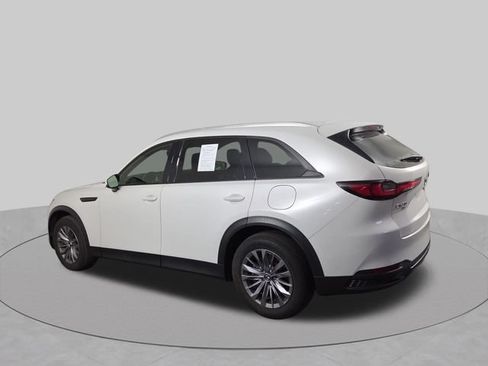 Used 2024 MAZDA CX-90 3.3 Turbo w/ Preferred Plus AWD/4WD image 10