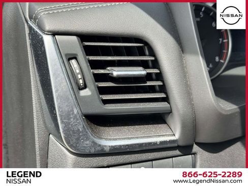 Used 2026 Nissan Rogue SV w/ SV Premium Package AWD/4WD image 19