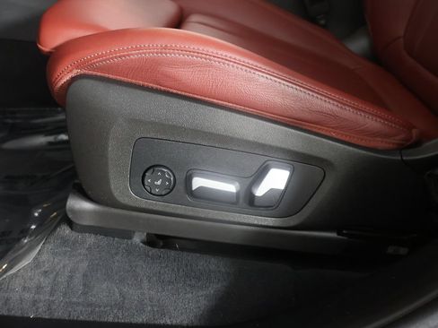 Used 2024 BMW X3 M40i AWD/4WD image 36
