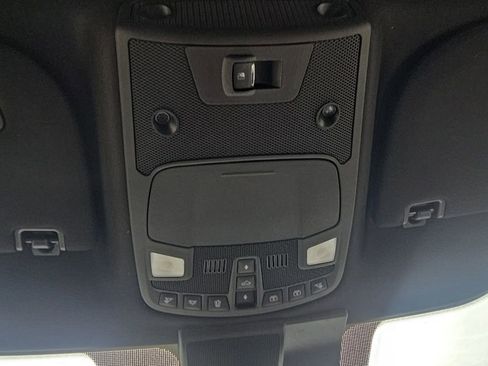 Used 2020 Ford F150 Lariat w/ Equipment Group 502A Luxury AWD/4WD image 30