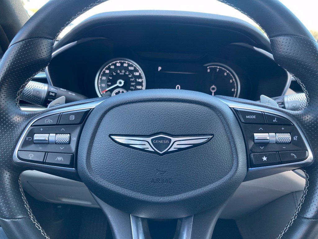 Used 2025 Genesis G70 2.5T RWD image 18