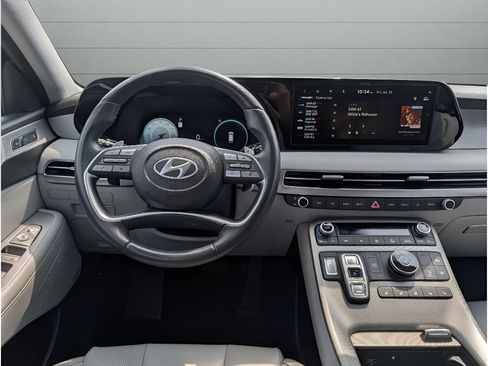 Used 2024 Hyundai Palisade SEL w/ Premium Package FWD image 31