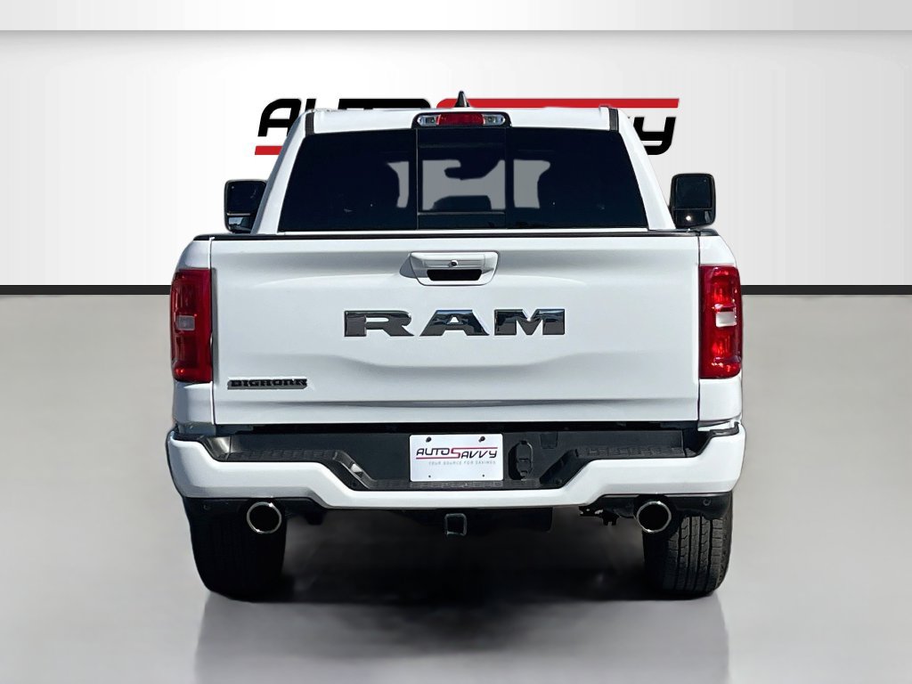 Used 2025 RAM 1500 4x4 Crew Cab image 6