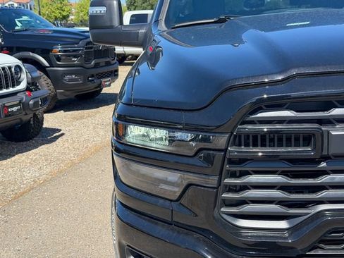 New 2026 RAM 2500 Big Horn AWD/4WD image 5