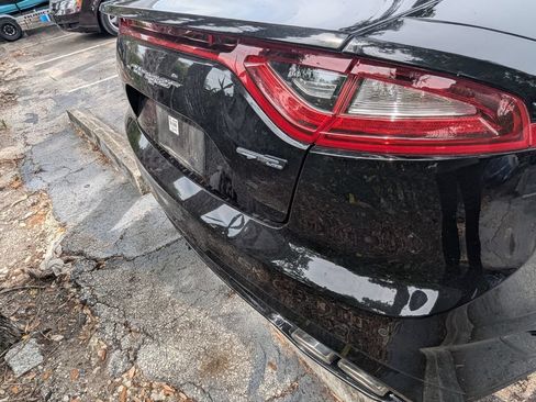 Used 2021 Kia Stinger GT-Line w/ Sun & Sound Package RWD image 18