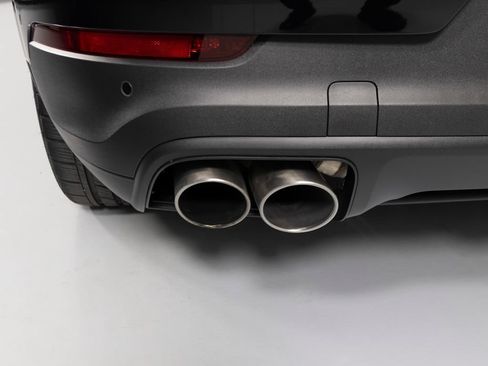Certified 2025 Porsche Cayenne S AWD/4WD image 45