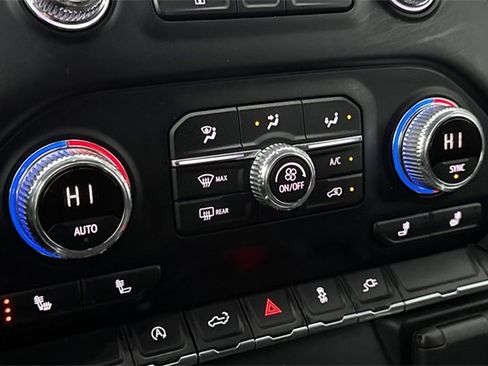 Used 2021 GMC Sierra 1500 Elevation w/ Preferred Package image 28