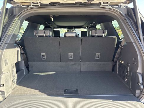 New 2025 Ford Expedition Platinum w/ Stealth Performance Package image 6