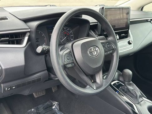 Used 2024 Toyota Corolla LE FWD image 22
