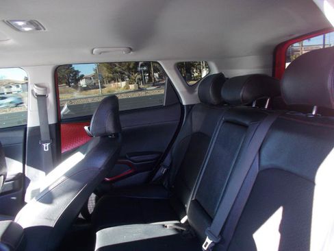 Used 2023 Kia Soul GT-Line image 34