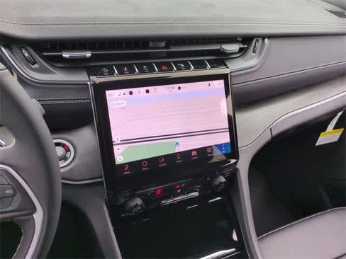 New 2025 Jeep Grand Cherokee L Limited w/ Black Appearance Package image 29