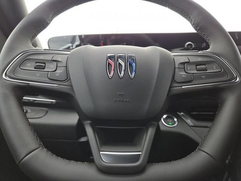 New 2026 Buick Envista Preferred w/ Convenience I Package FWD image 34