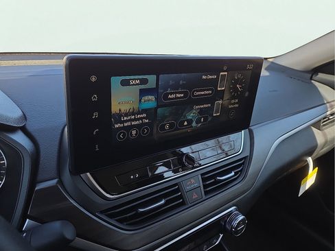 New 2026 Nissan Altima 2.5 SV FWD image 16