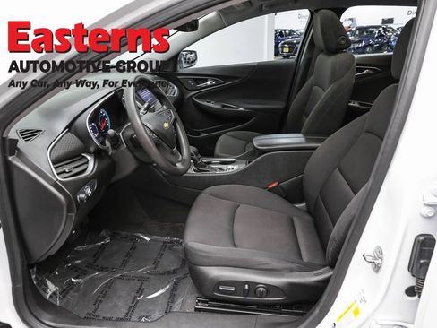 Used 2024 Chevrolet Malibu LT FWD image 14
