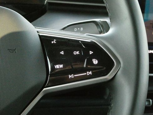 New 2025 Volkswagen ID. Buzz Pro S image 11