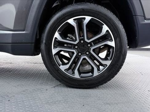 Used 2023 Jeep Compass Limited AWD/4WD image 33