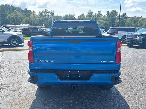 Used 2024 Chevrolet Silverado 1500 Custom AWD/4WD image 6