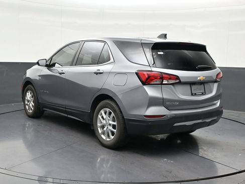 Used 2024 Chevrolet Equinox LT FWD image 3